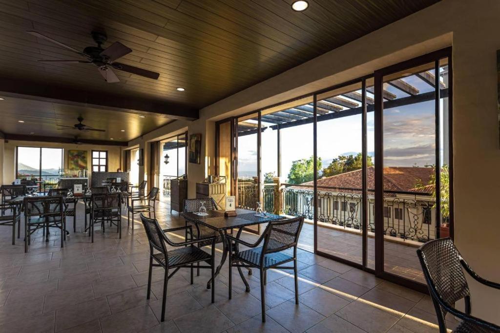 Splendido Hotel Tagaytay City Kültér fotó